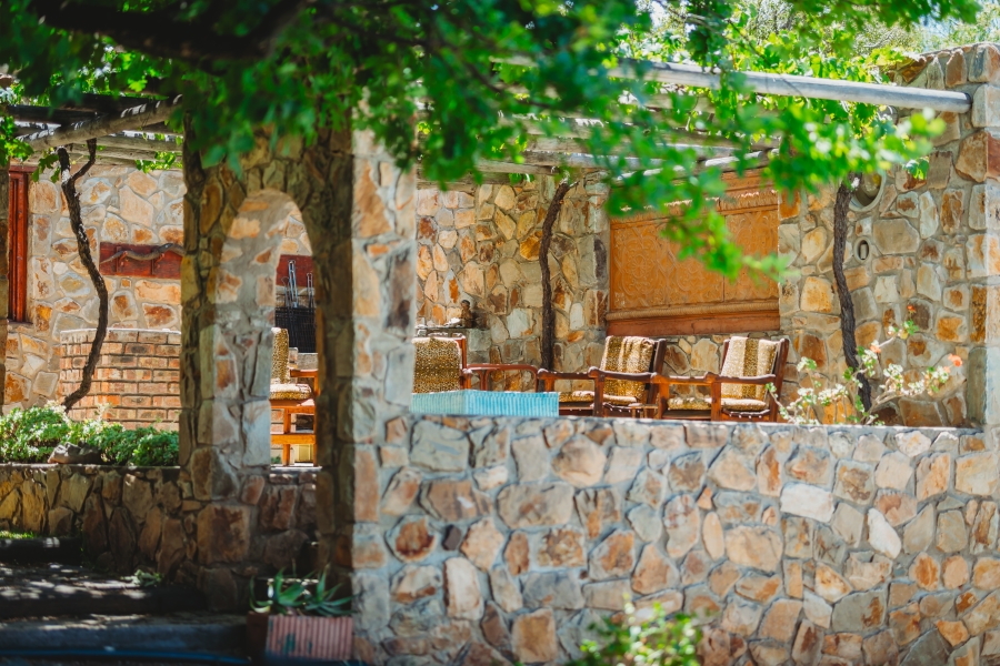 5 Bedroom Property for Sale in De Rust Western Cape